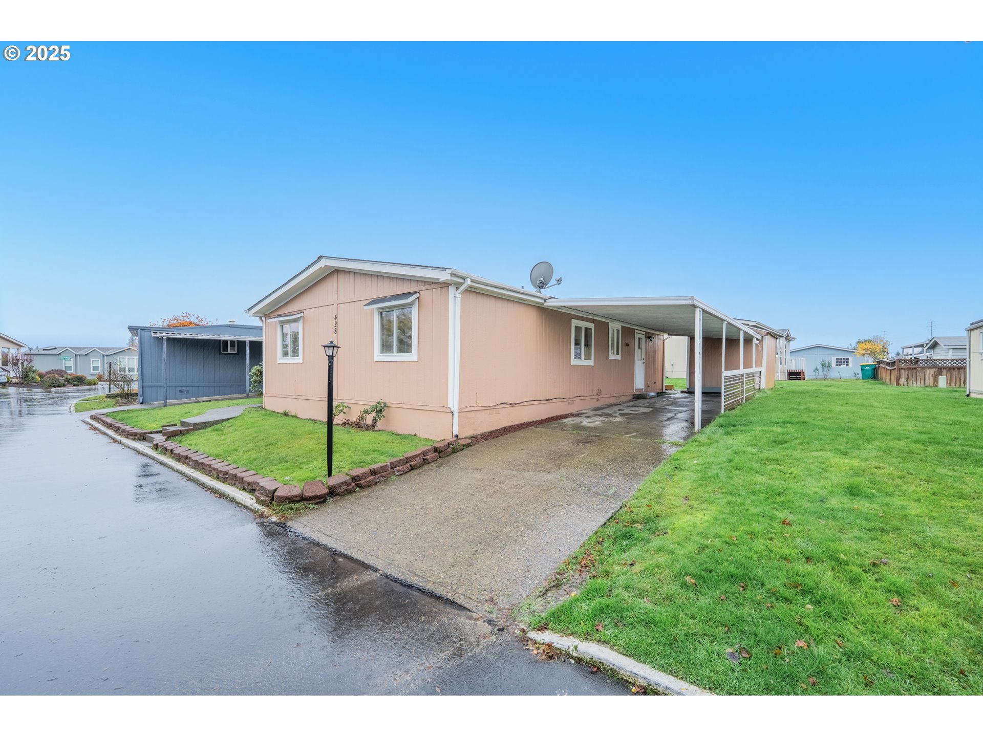 428 SW BOSTON WAY 73