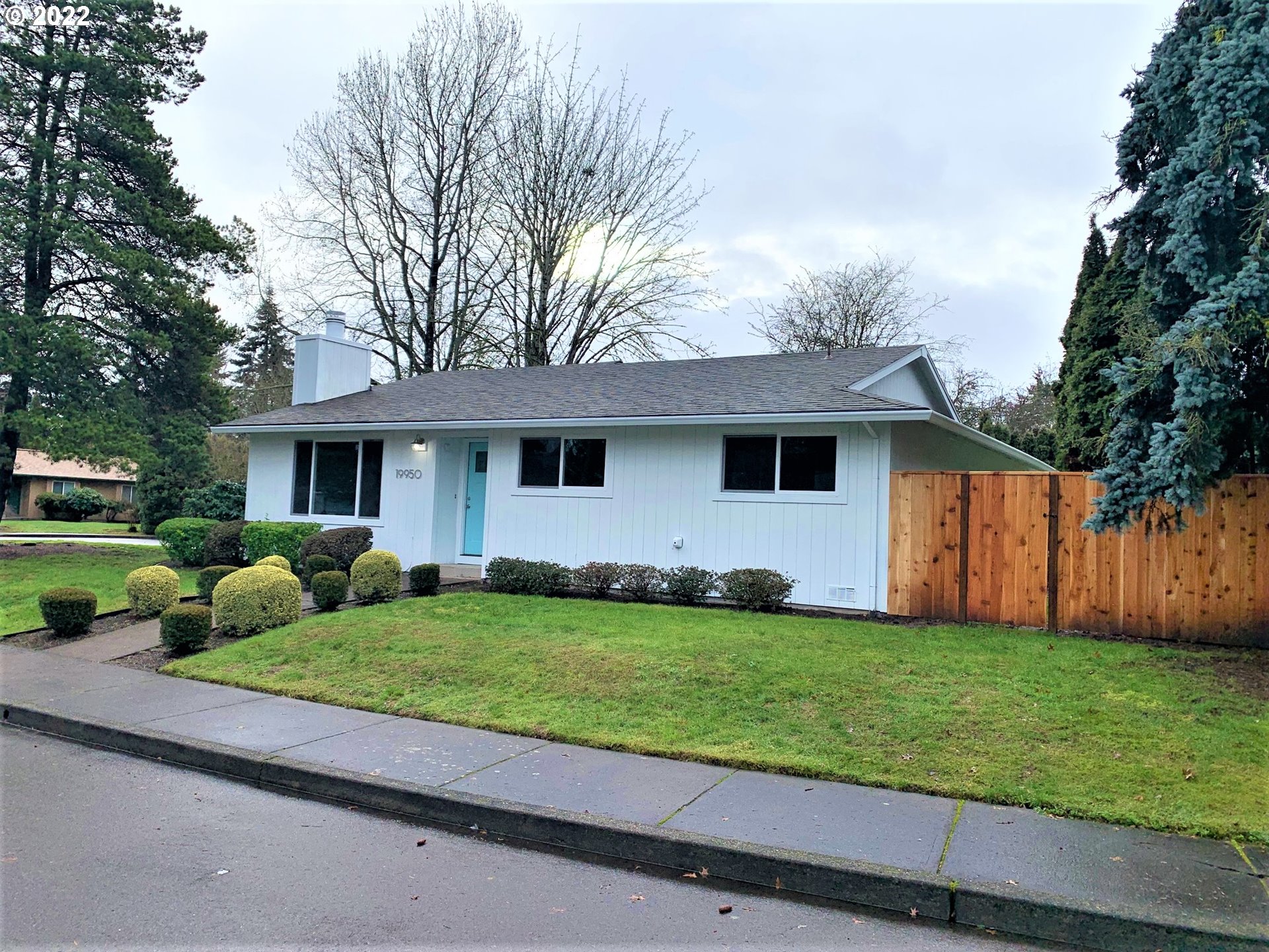 Photo 1 of 32 — 19950 SW Charlene CT, Beaverton, OR 97003