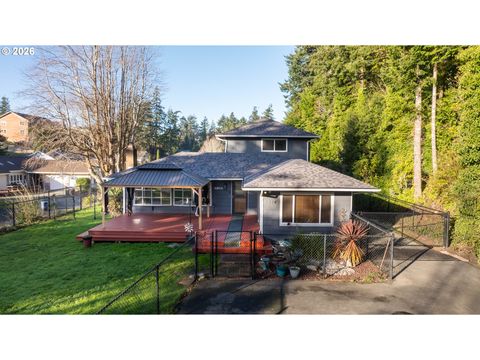 2324 13TH ST North Bend OR 97459