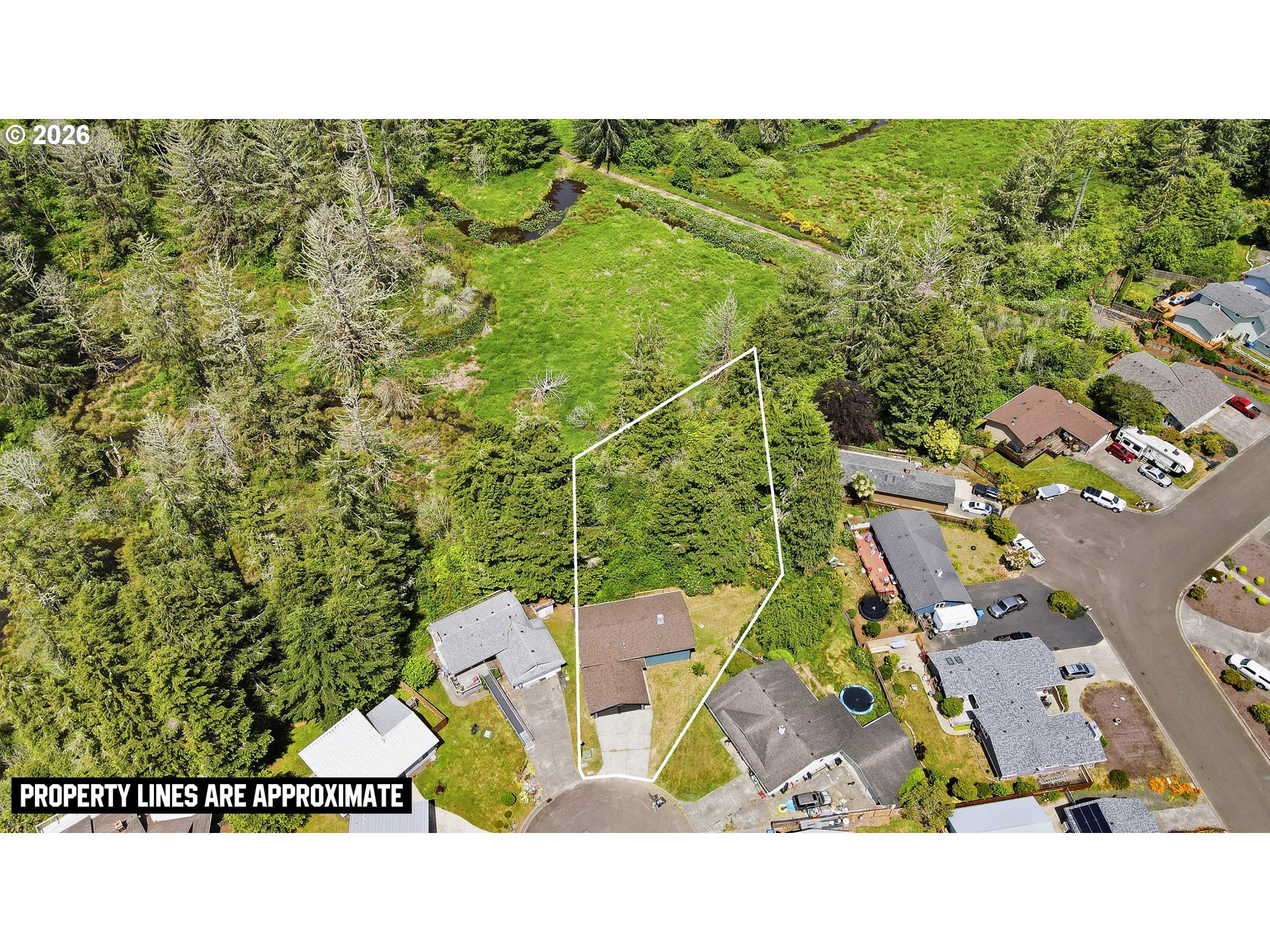 471 CAMELLIA CT