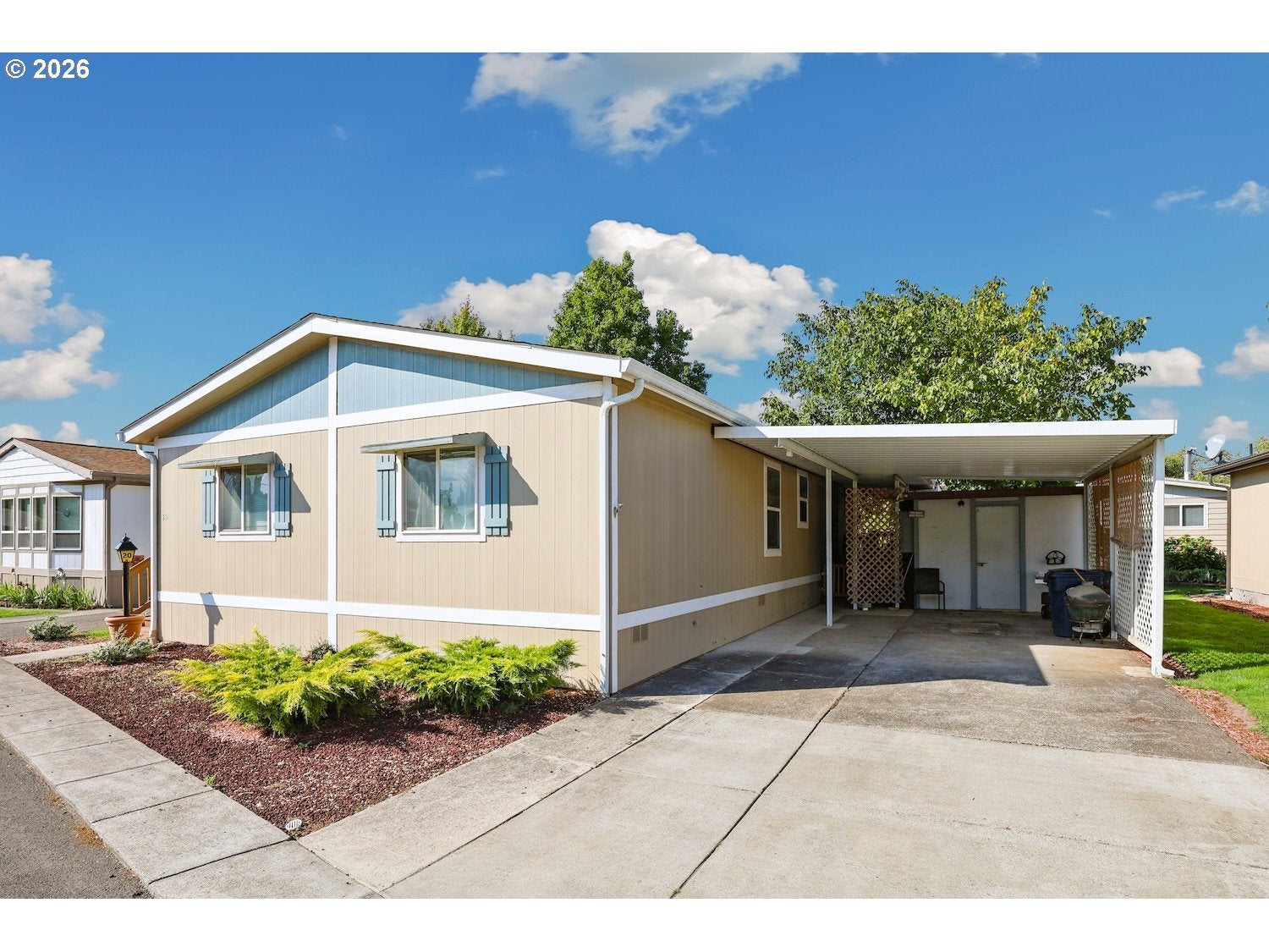 1225 W 10TH AVE 20
