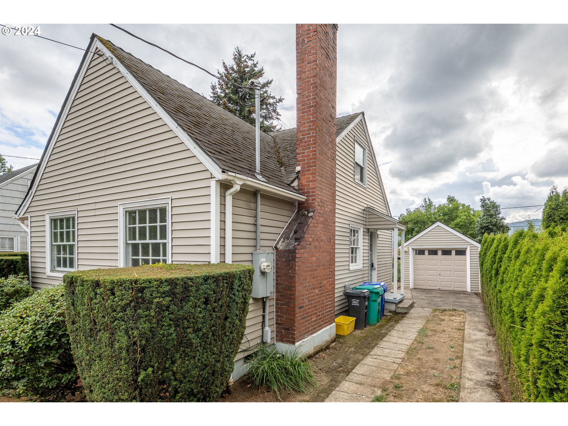 6006 N WILLAMETTE BLVD