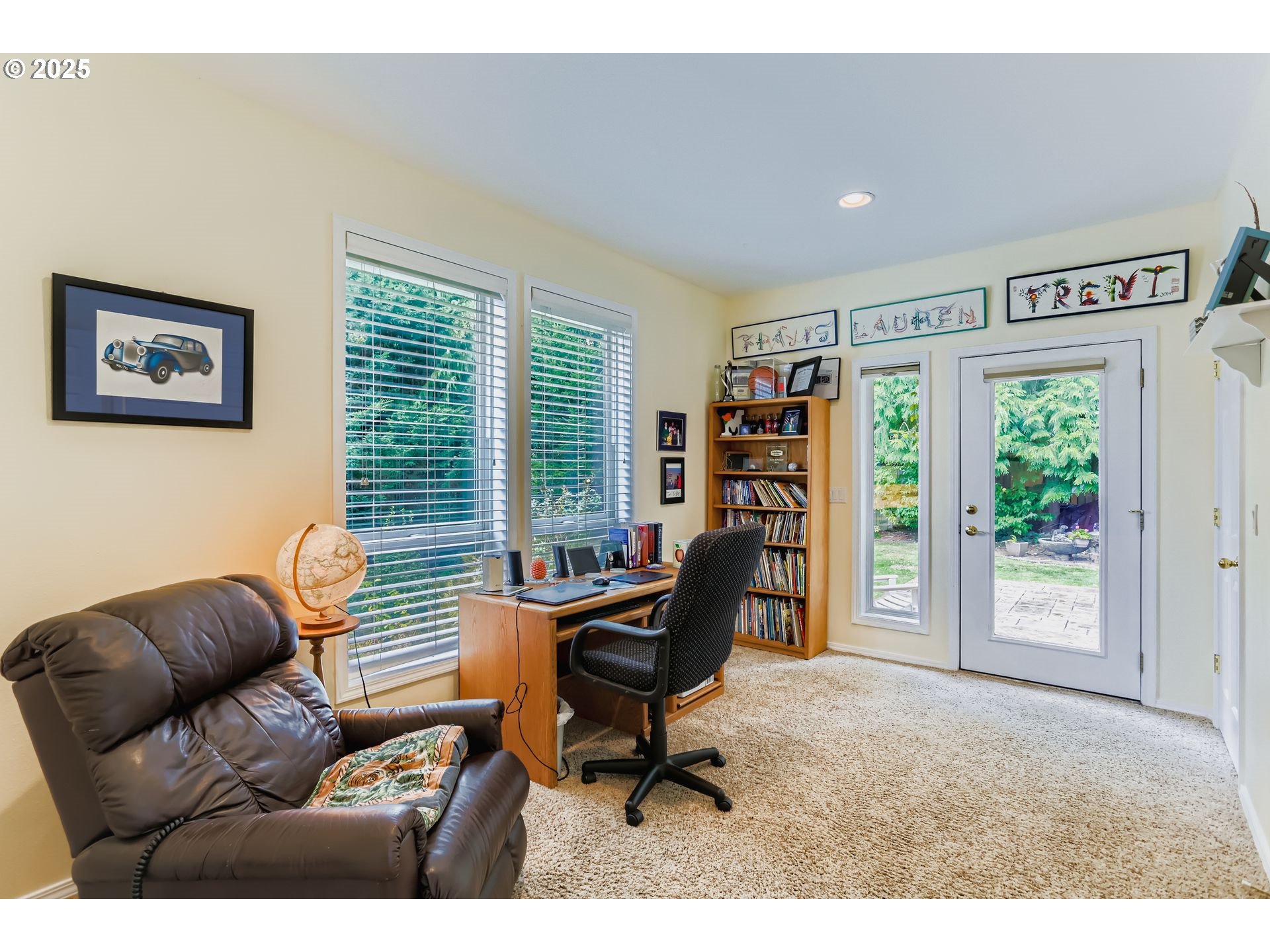25540 CHERYL DR