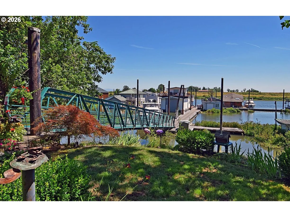 27448 NW SAINT HELENS RD 350