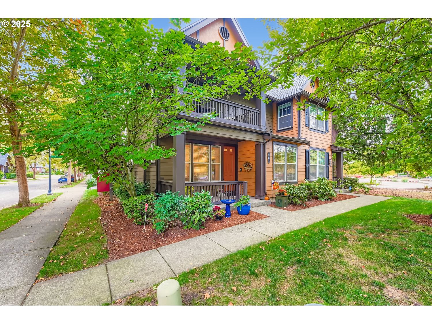 963 NE 73RD AVE