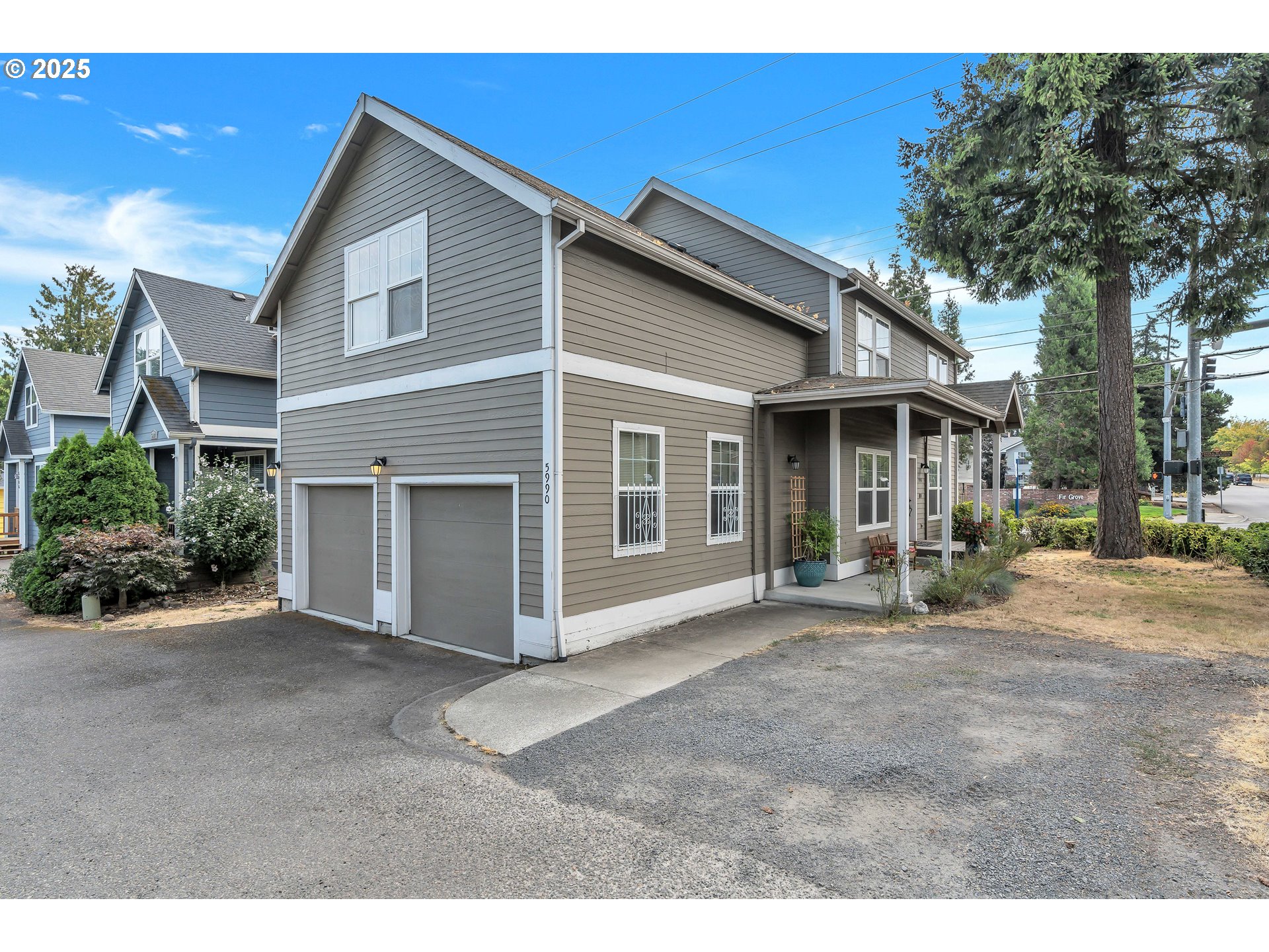 5990 SW MENLO DR