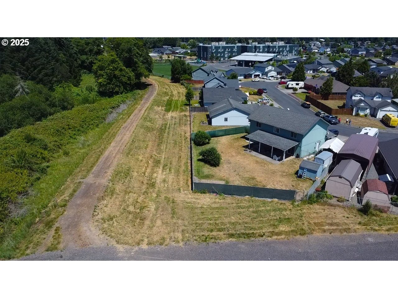 126 WESTMINSTER DR