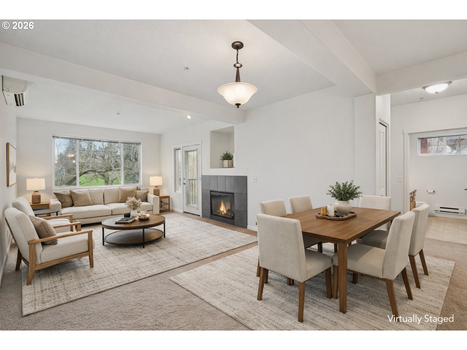 595 NW LOST SPRINGS TER 204