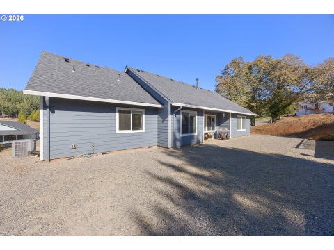 Tiny photo for 76846 Bugle Loop, Oakridge, OR 97463 (MLS # 183195295)