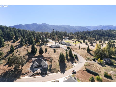 Tiny photo for 76846 Bugle Loop, Oakridge, OR 97463 (MLS # 183195295)