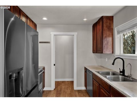 Tiny photo for 76554 Bobbe Way, Oakridge, OR 97463 (MLS # 423002178)