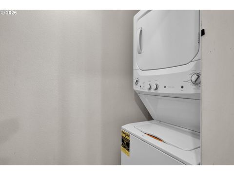 Tiny photo for 76554 Bobbe Way, Oakridge, OR 97463 (MLS # 423002178)