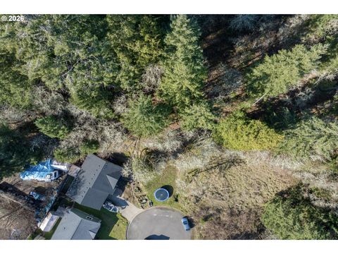 Tiny photo for 76554 Bobbe Way, Oakridge, OR 97463 (MLS # 423002178)