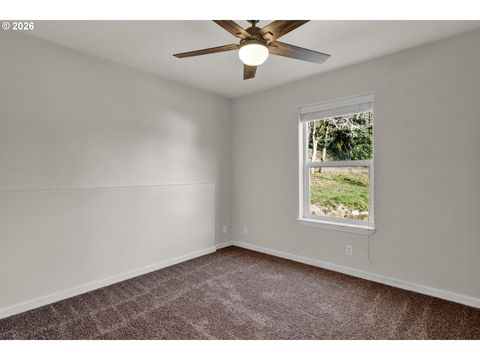 Tiny photo for 76554 Bobbe Way, Oakridge, OR 97463 (MLS # 423002178)