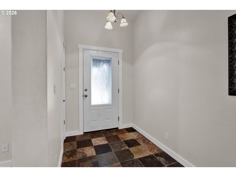 Tiny photo for 76554 Bobbe Way, Oakridge, OR 97463 (MLS # 423002178)