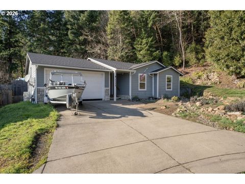 Tiny photo for 76554 Bobbe Way, Oakridge, OR 97463 (MLS # 423002178)