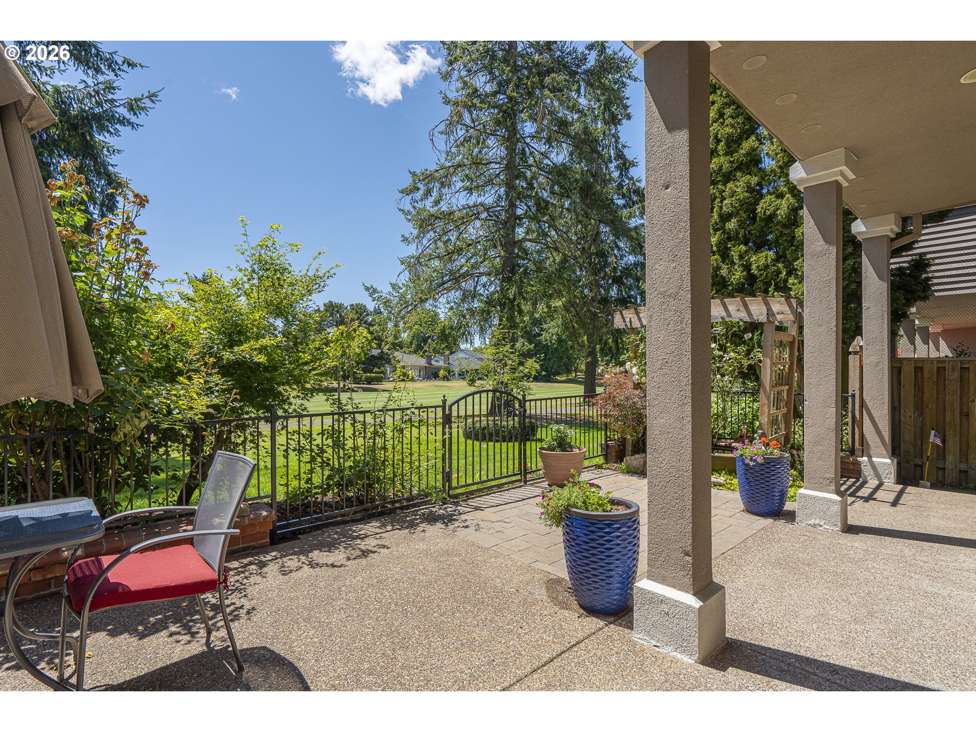32082 SW CHARBONNEAU DR