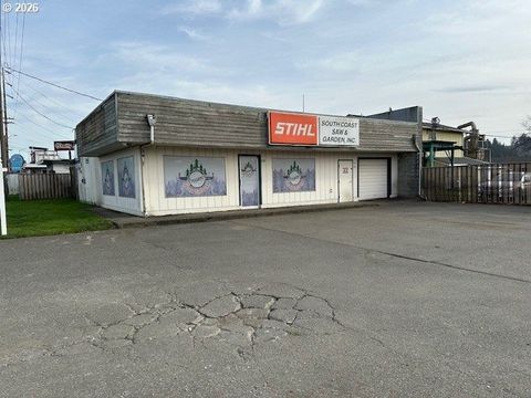 1120 S BROADWAY Coos Bay OR 97420