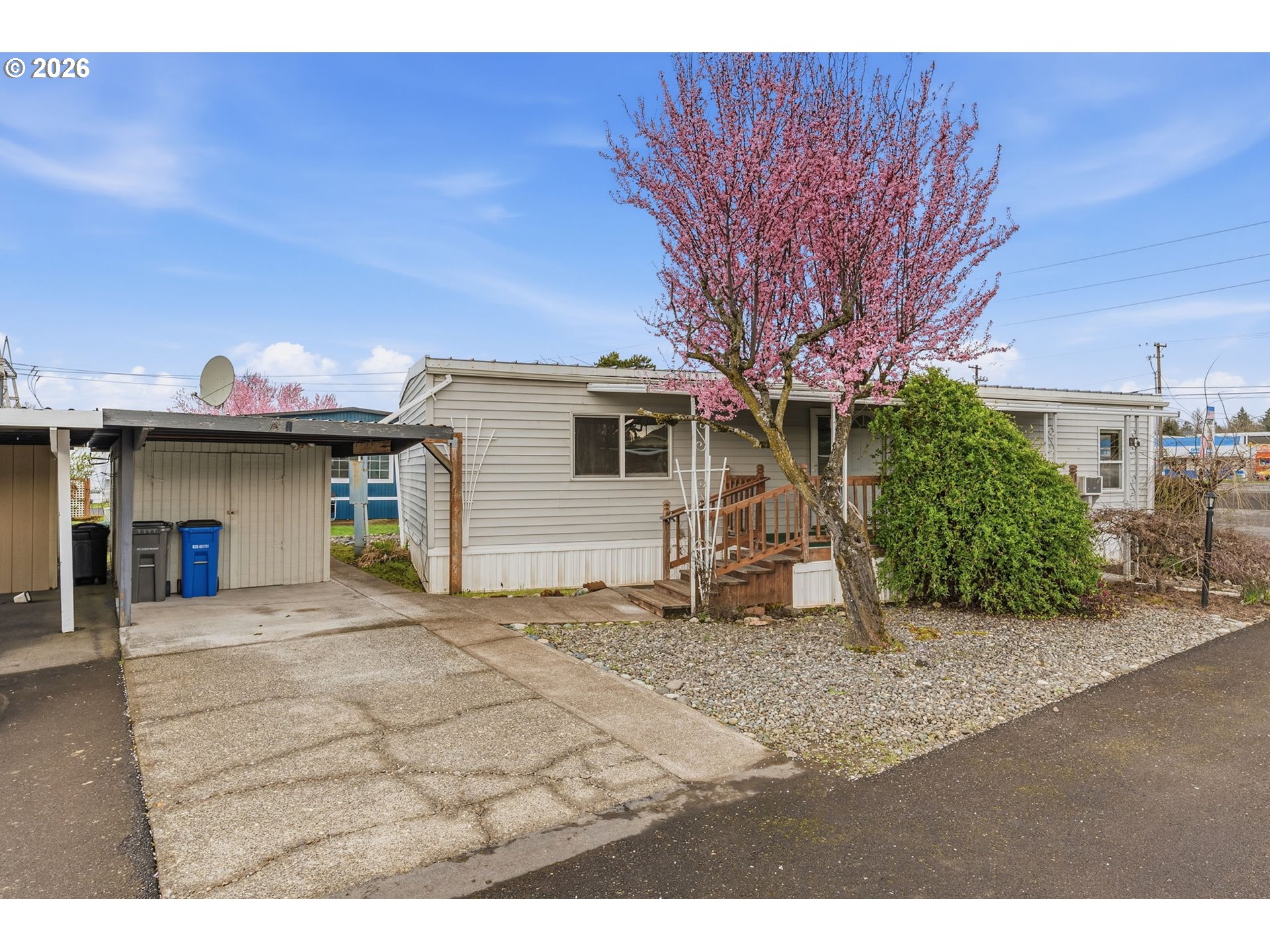 Photo 1 of 15 — 1709 NE 78TH ST 1, Vancouver, WA 98665