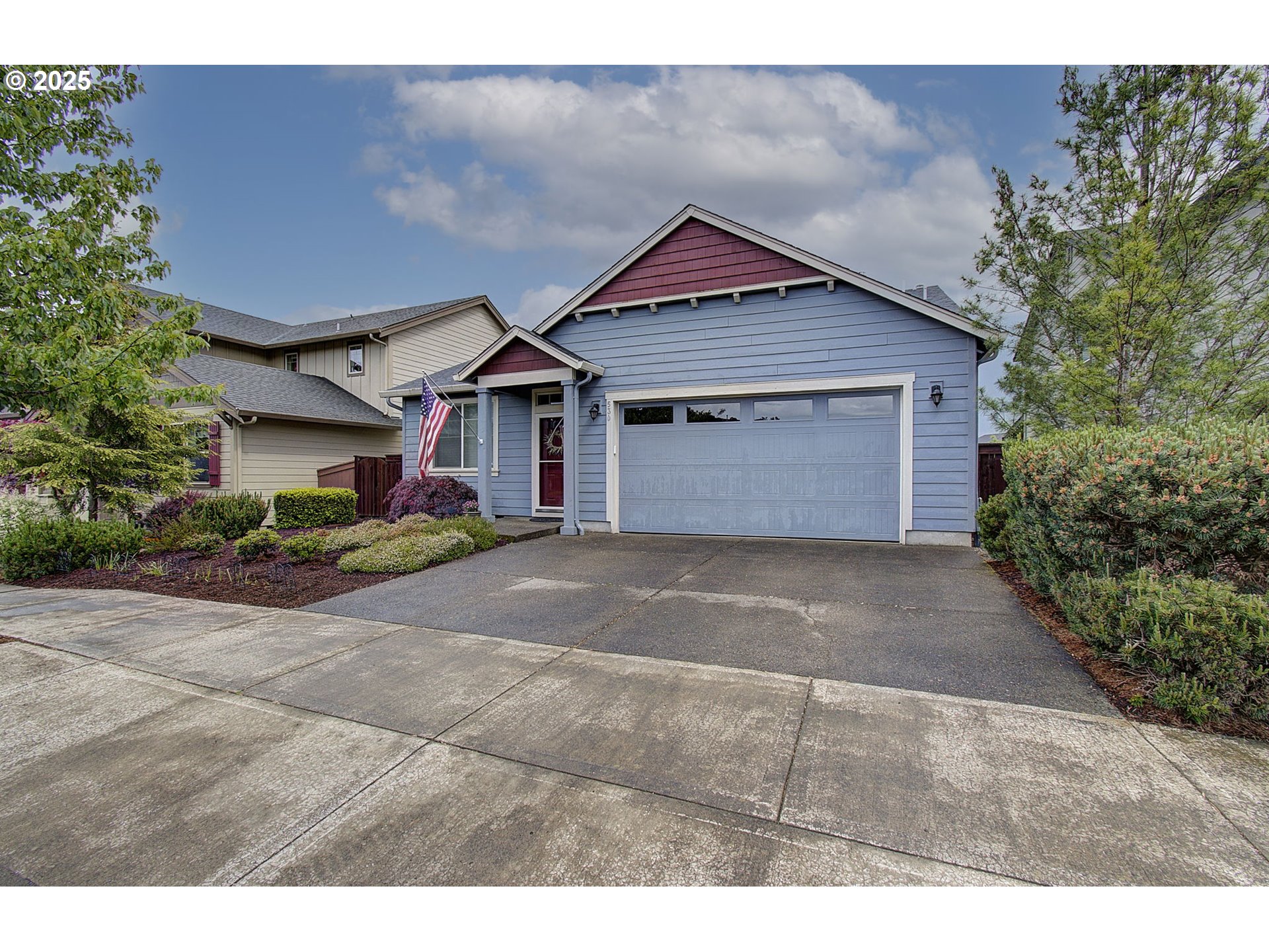 530 N HELENS VIEW DR
