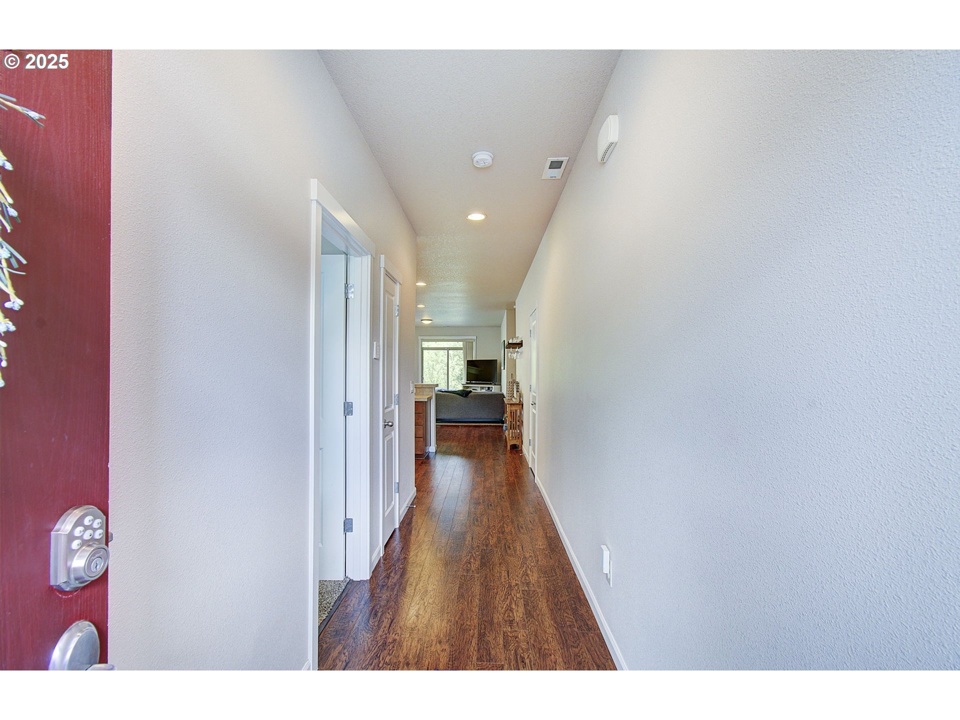 530 N HELENS VIEW DR
