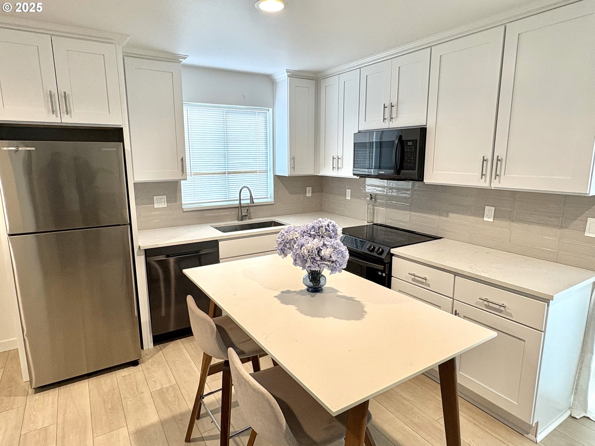 6 NE 74TH AVE unit B