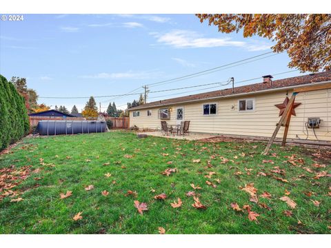 A home in Canby