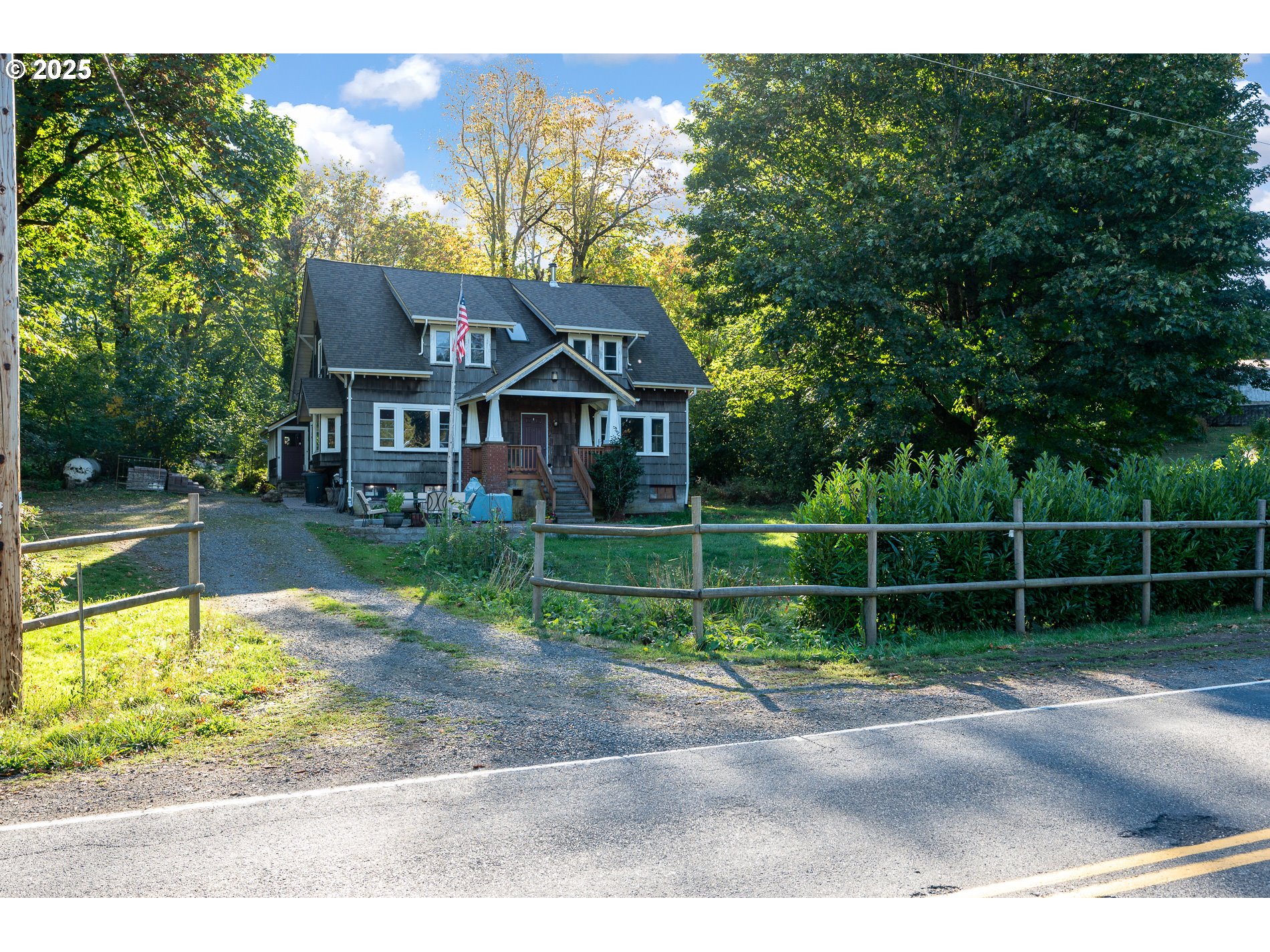 41300 E LARCH MOUNTAIN RD