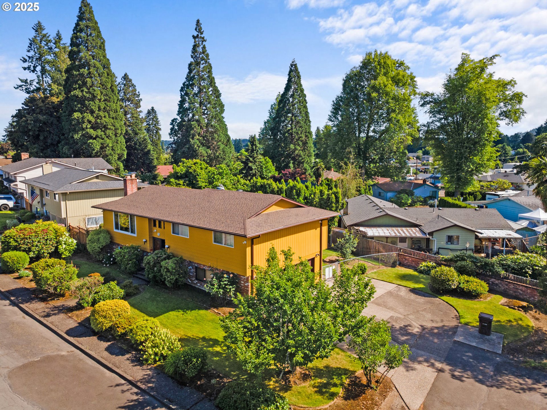 18345 CHRIS CT