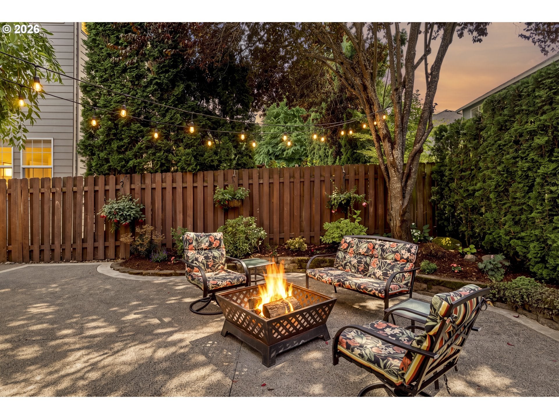 1099 SE MIMOSA DR