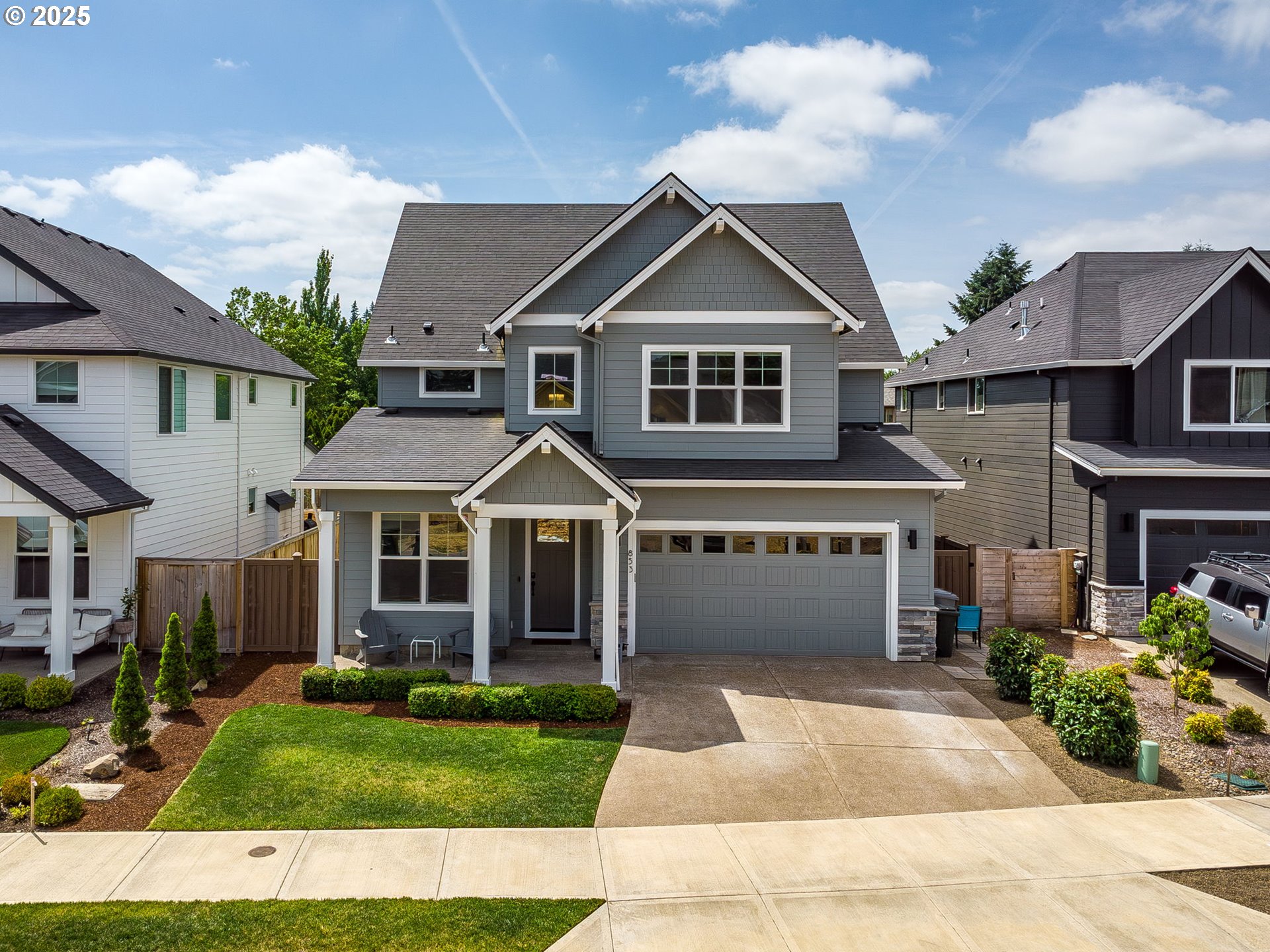 853 NE 17TH AVE