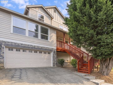 21754 NE Couch CT Gresham OR 97030