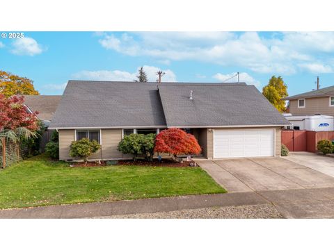 2645 CHUCKANUT ST Eugene OR 97408