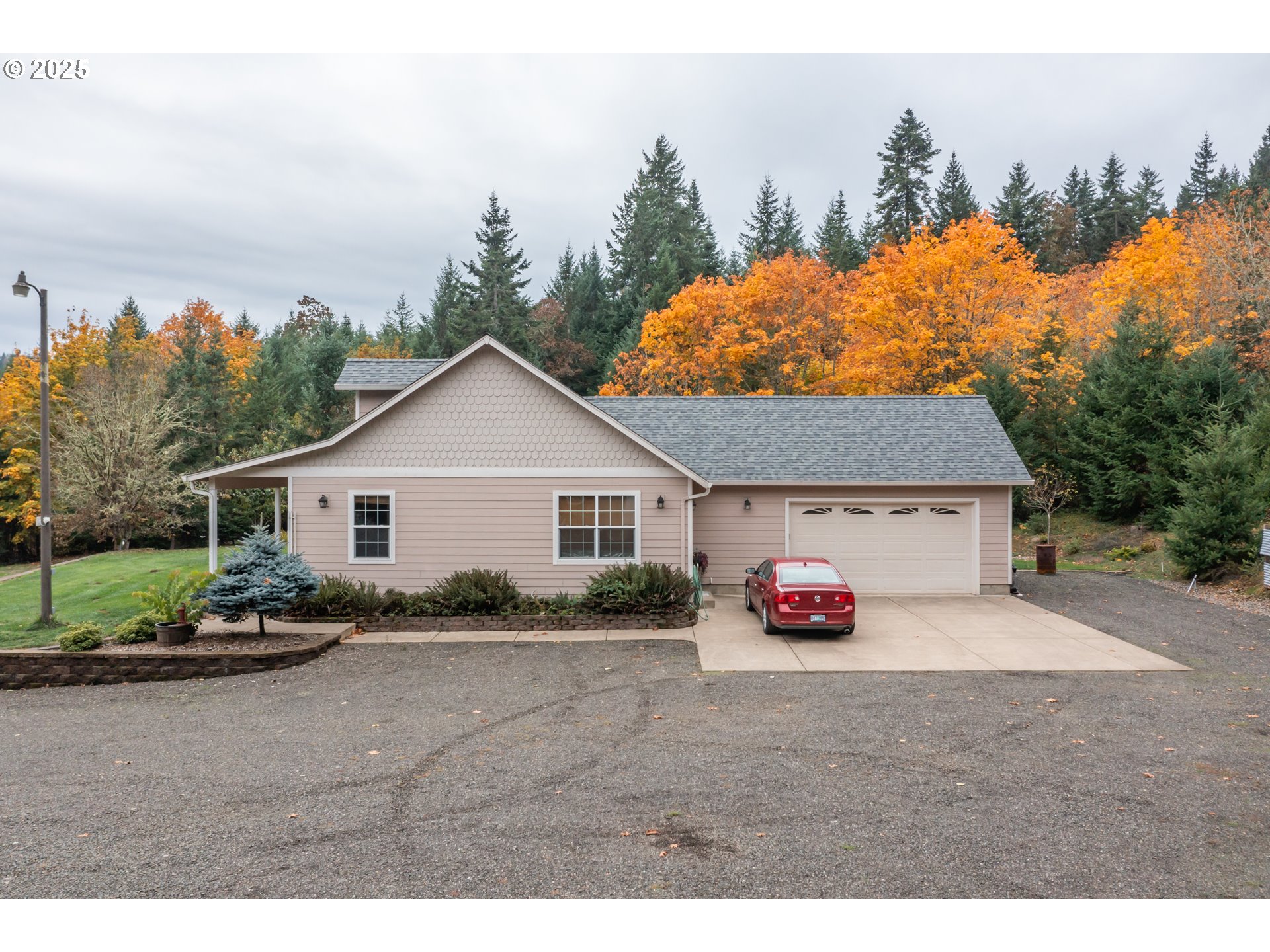 7465 KINGS VALLEY HWY