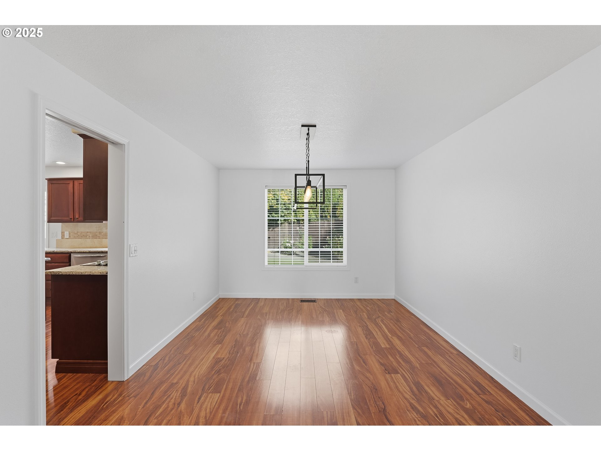 6589 SW STRATFORD CT
