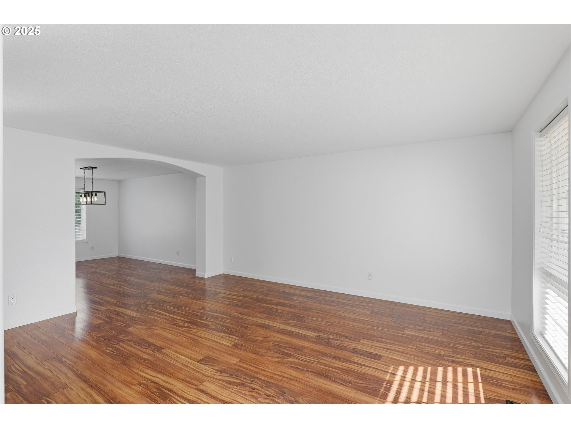 6589 SW STRATFORD CT