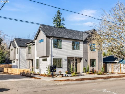 5943 SE 60th AVE Portland OR 97206