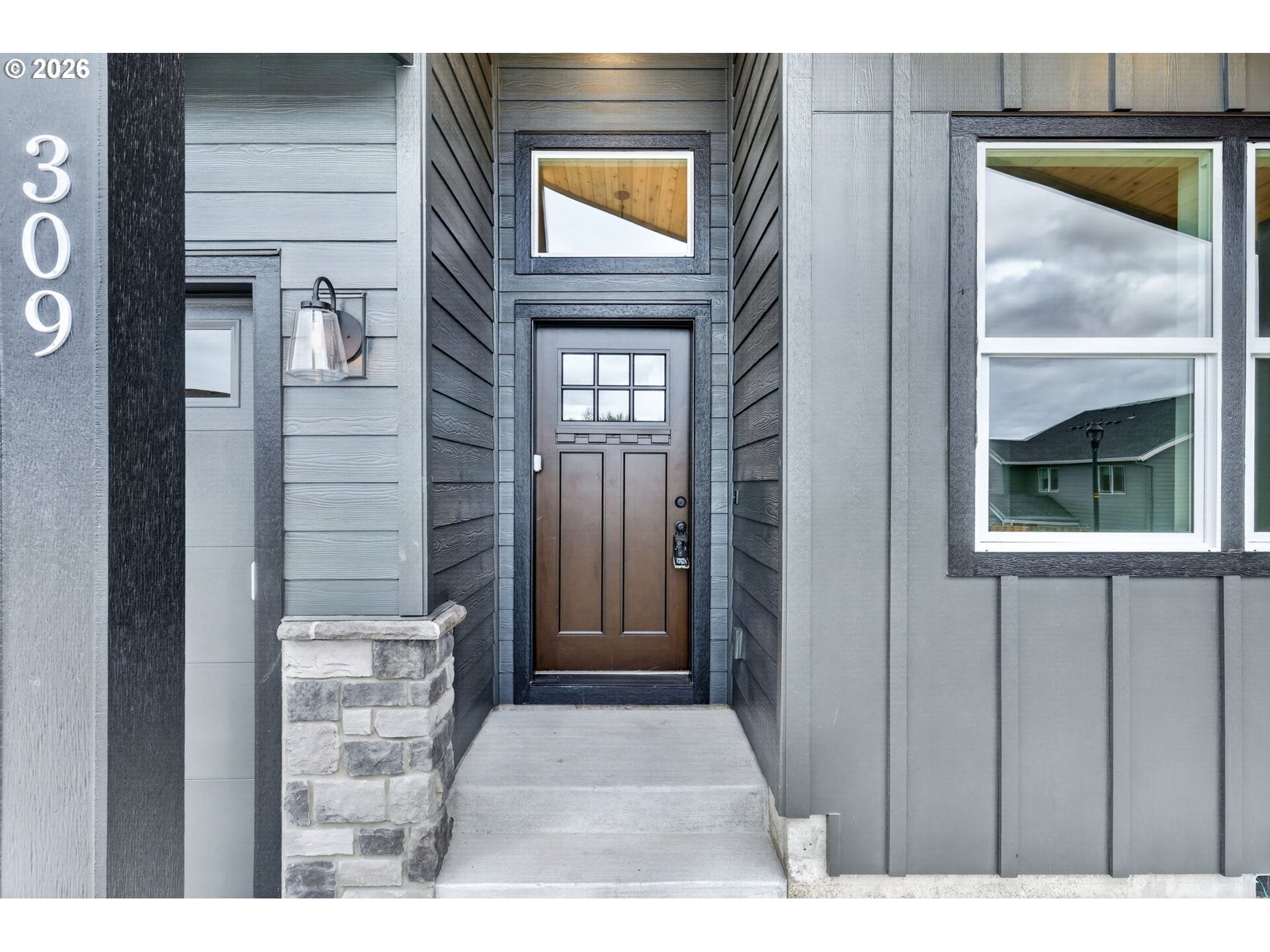 309 E CARIBOU CT 23