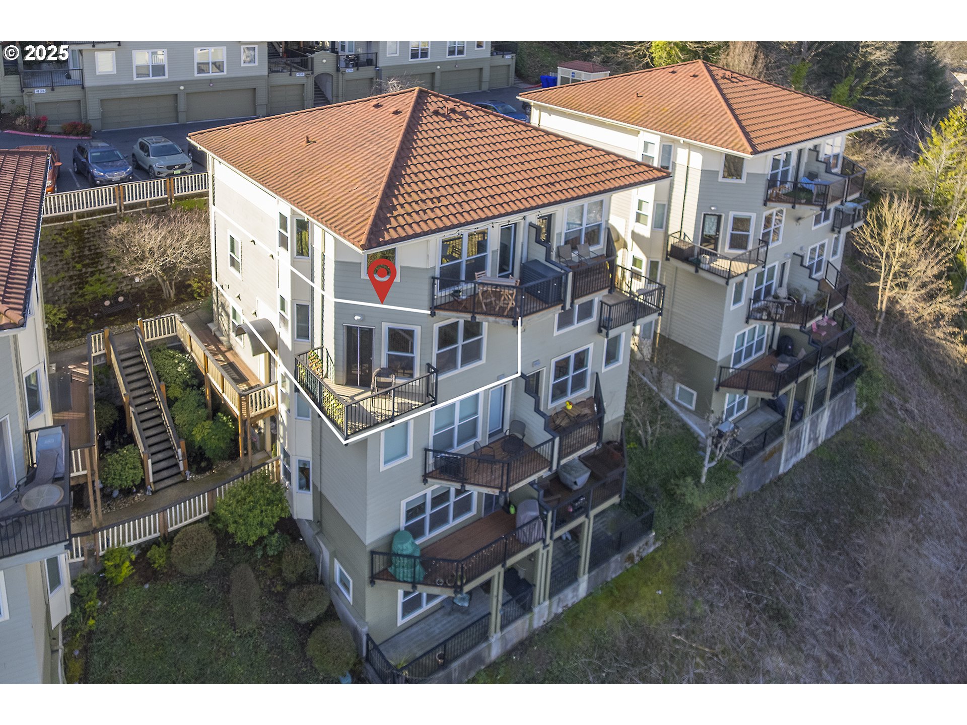 410 NW UPTOWN TER 3-B
