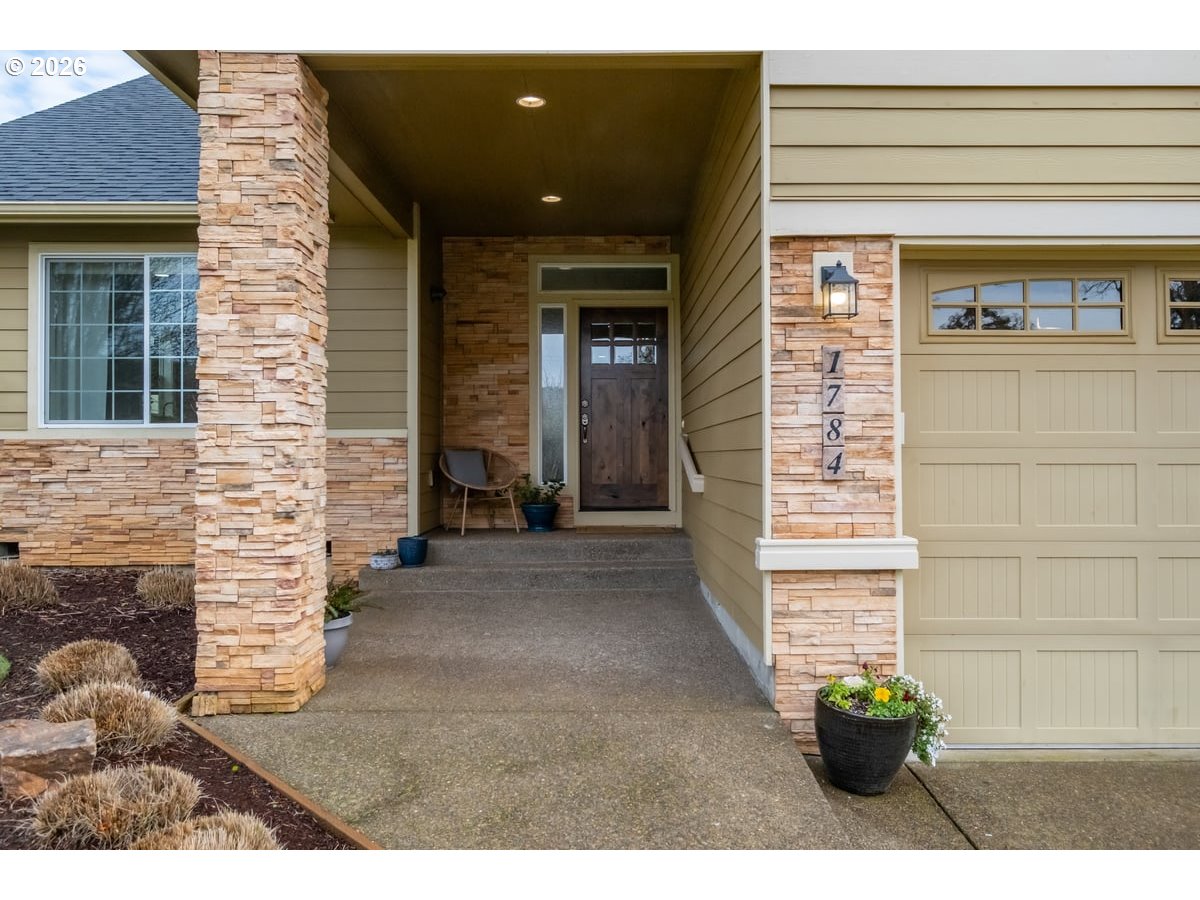 1784 NW SETTLERS SPRING DR