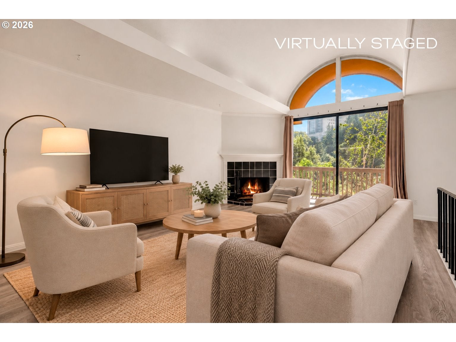 851 SW BROADWAY DR 52