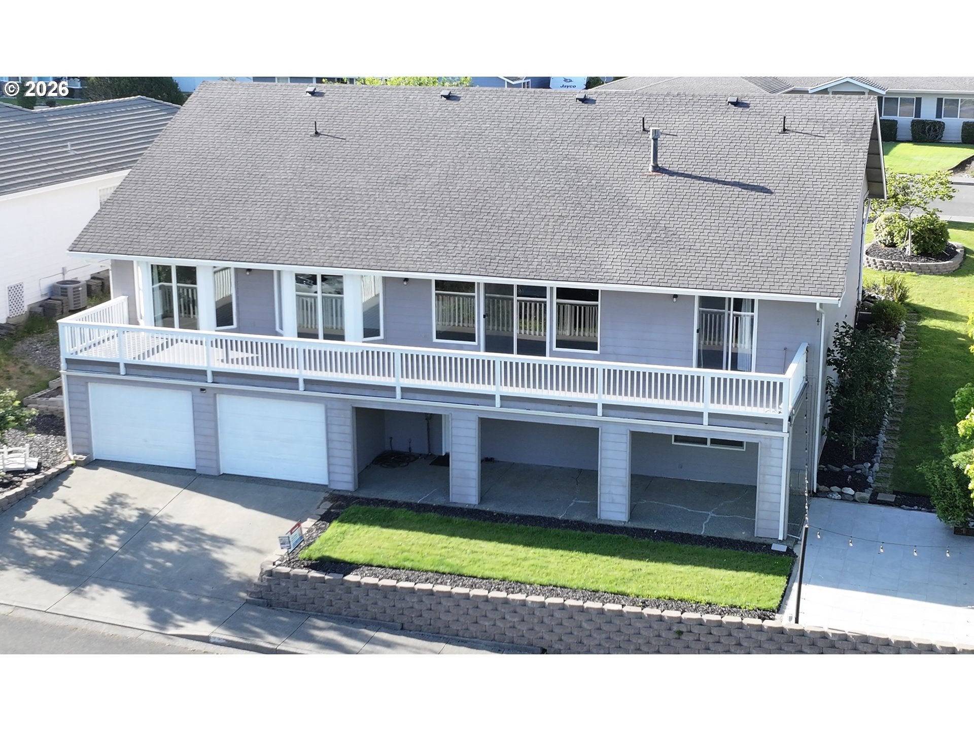 861 JODEE LN