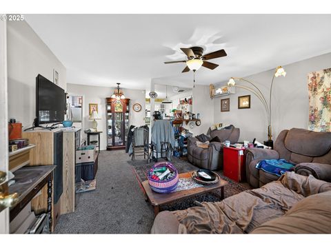 Tiny photo for 48386 Jasper Dr, Oakridge, OR 97463 (MLS # 170107794)