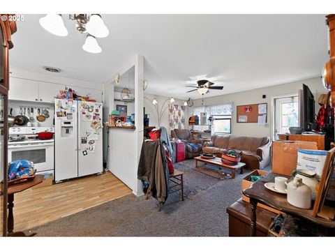 Tiny photo for 48386 Jasper Dr, Oakridge, OR 97463 (MLS # 170107794)