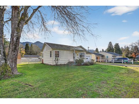 Tiny photo for 48386 Jasper Dr, Oakridge, OR 97463 (MLS # 170107794)