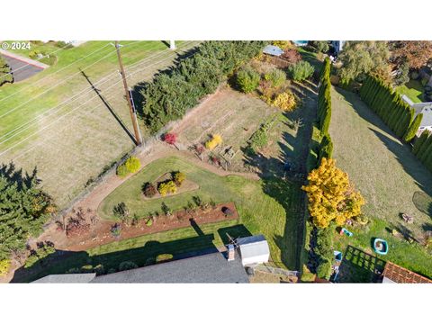 A home in Keizer