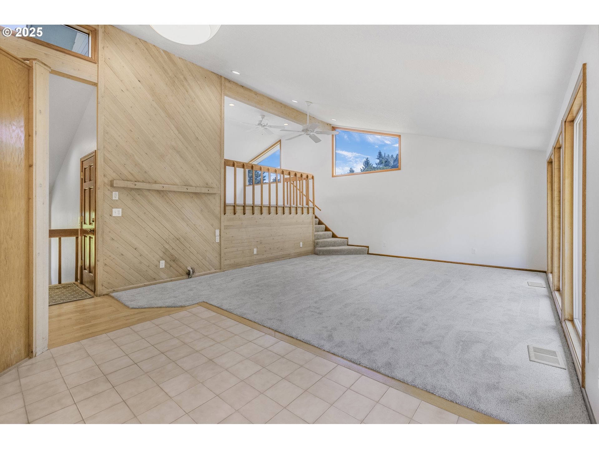 Cottage Grove, Oregon 97424, United States, 3 Bedrooms Bedrooms, ,3 BathroomsBathrooms,Residential,Active,151897