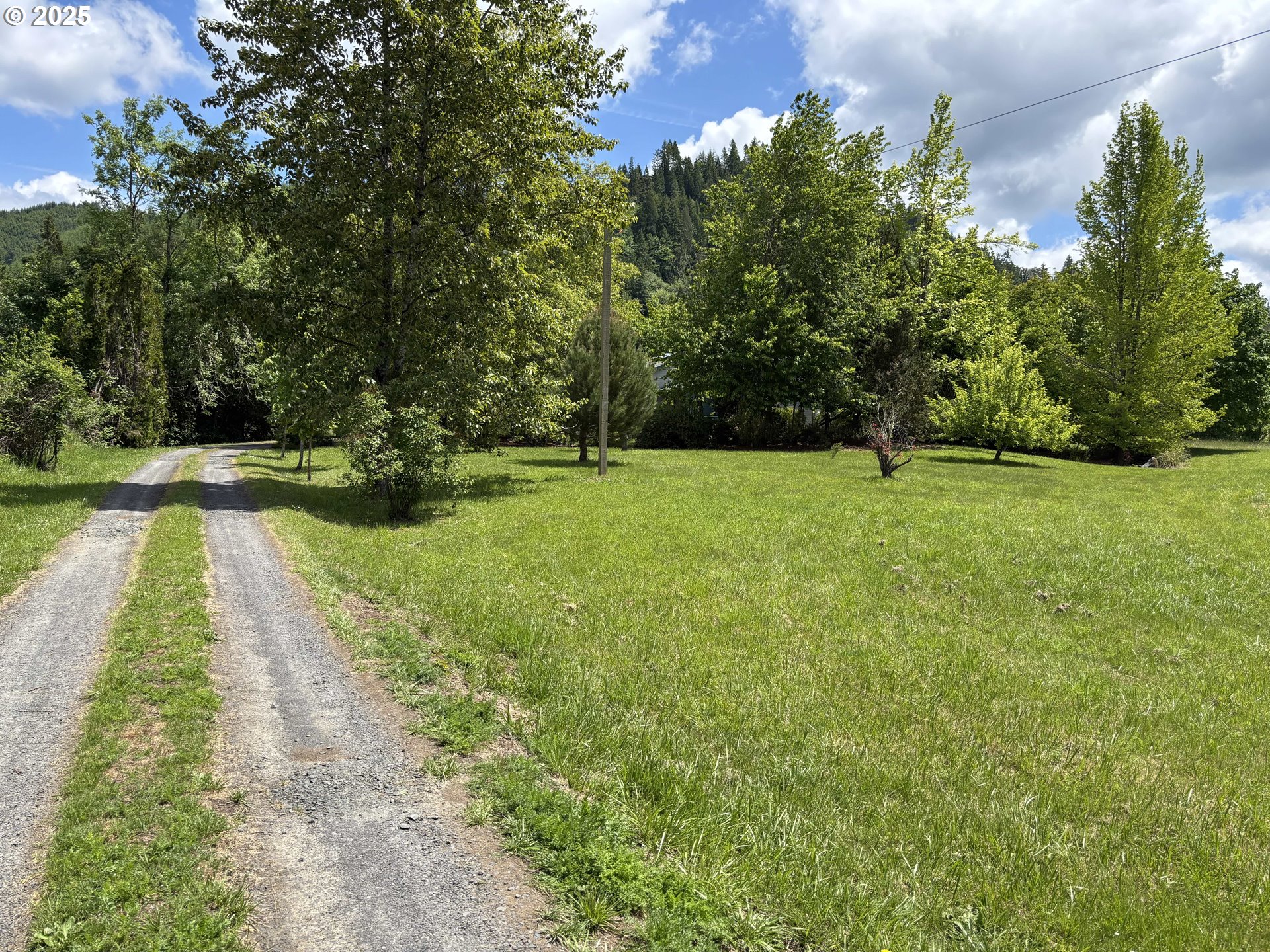 Cottage Grove, Oregon 97424, United States, 3 Bedrooms Bedrooms, ,3 BathroomsBathrooms,Residential,Active,151897