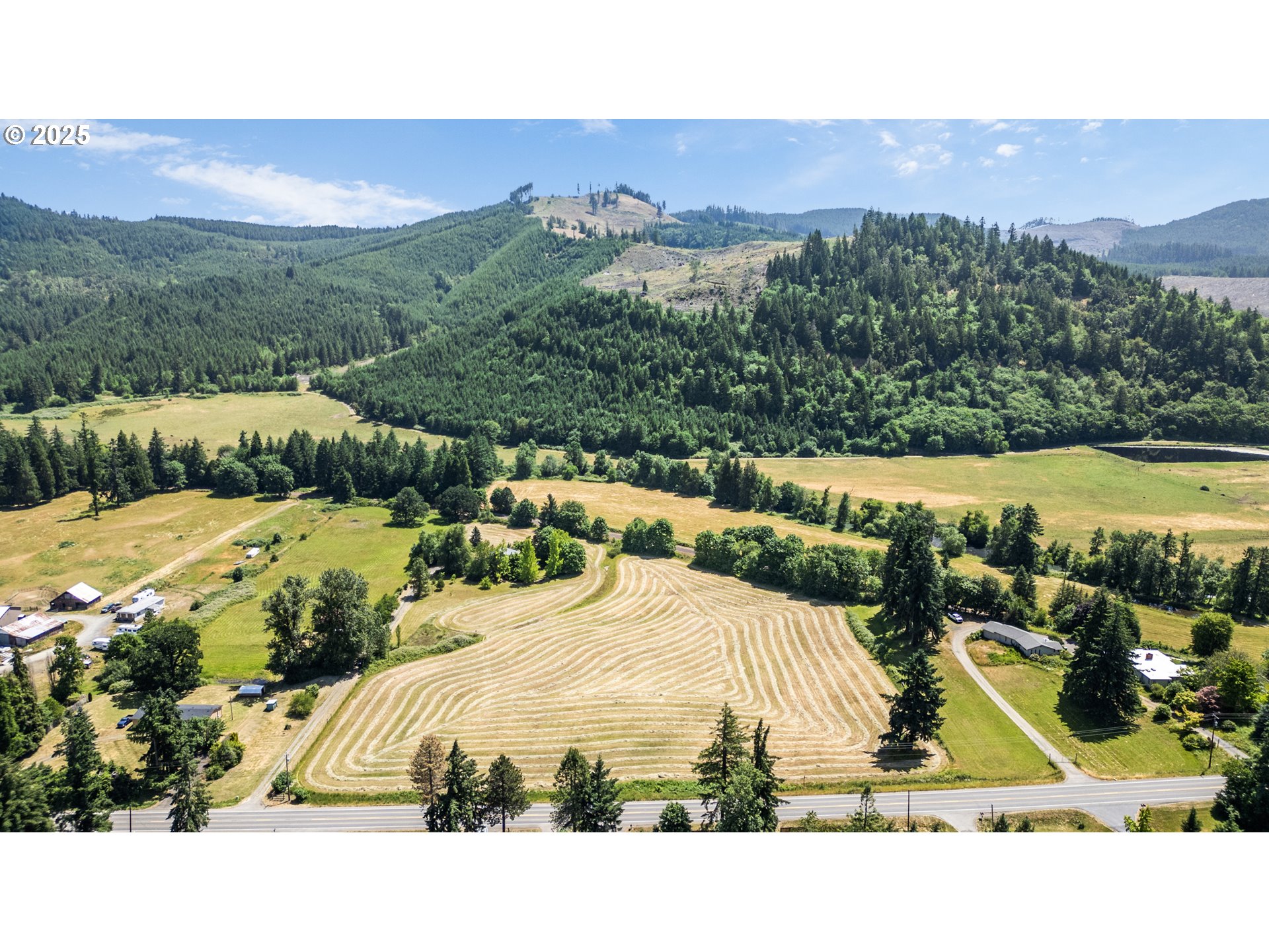 Cottage Grove, Oregon 97424, United States, 3 Bedrooms Bedrooms, ,3 BathroomsBathrooms,Residential,Active,151897