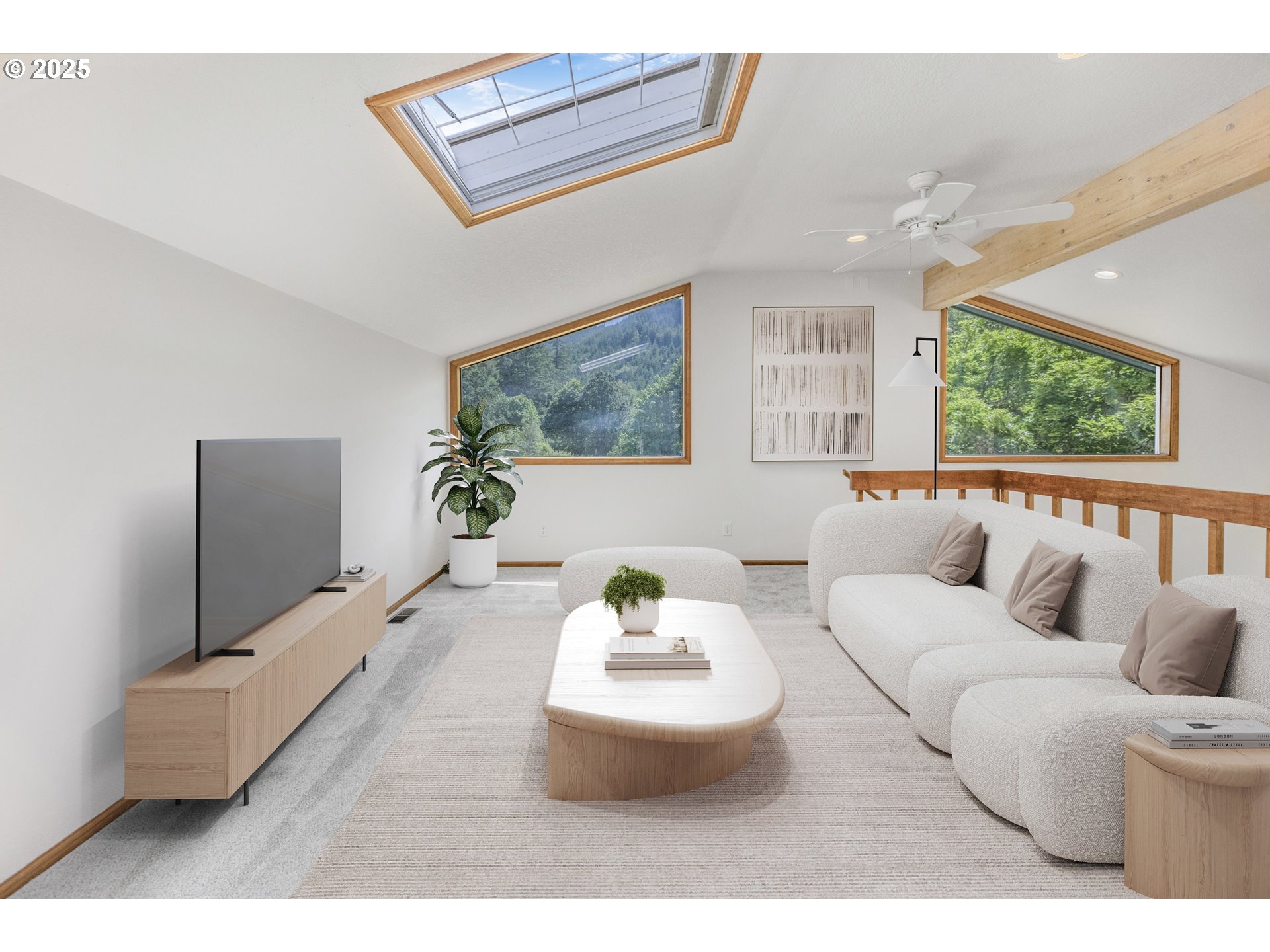 Cottage Grove, Oregon 97424, United States, 3 Bedrooms Bedrooms, ,3 BathroomsBathrooms,Residential,Active,151897